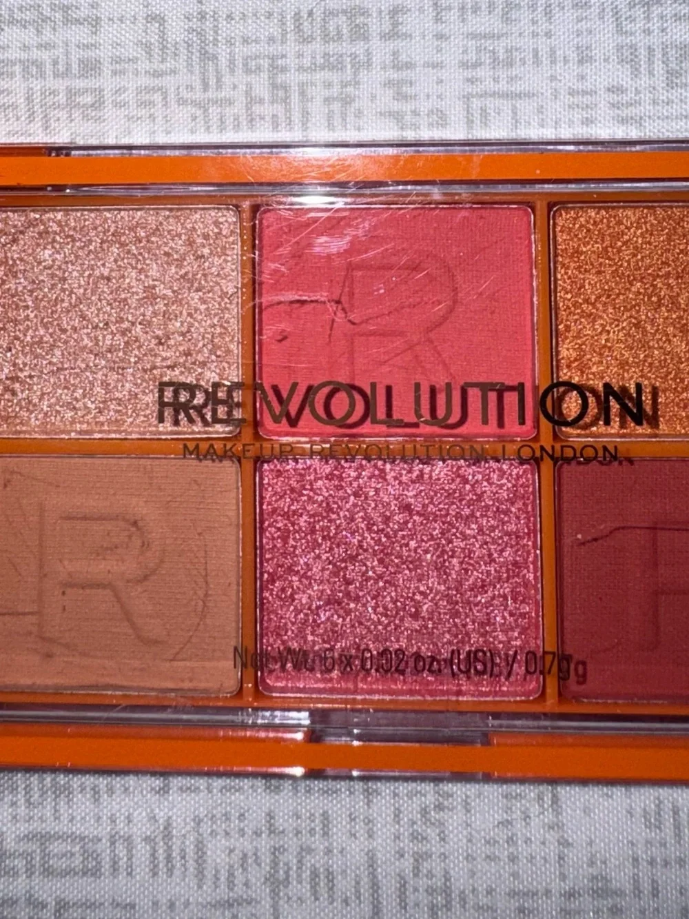 REVOLUTION 0.7G MINI COLOUR RELOADED PALETTE - I SEE YOU ORANGE, NEW SEALED